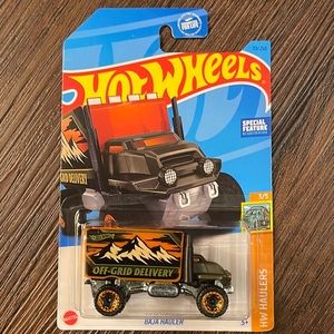 Baja Hauler Hot Wheels 2023